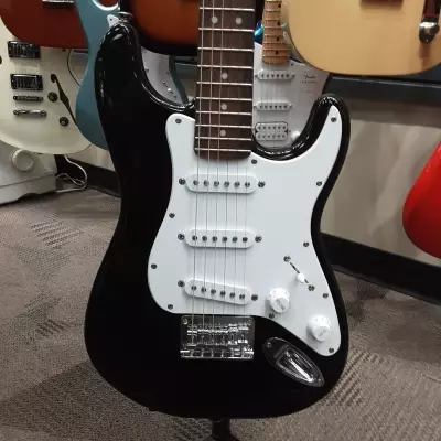 Mini Strat Electric Guitar w/Laurel Fingerboard - Black 2